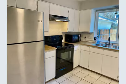 4204 Hudson Bend Road #B, Austin, TX 78734 - Photo 14