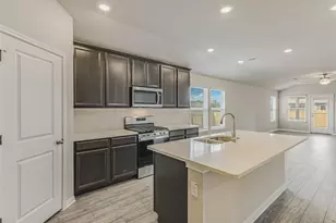 100 Javans Nest, Cedar Creek, TX 78612 - Photo 4