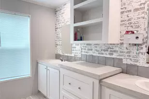 189 Indian Oak Dr, Bastrop, TX 78602 - Photo 16