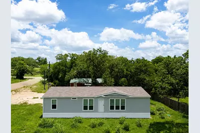 189 Indian Oak Drive #A, Bastrop, TX 78602 - Photo 2