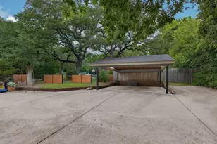 18 Sundown Pkwy, Austin, TX 78746 - Photo 6