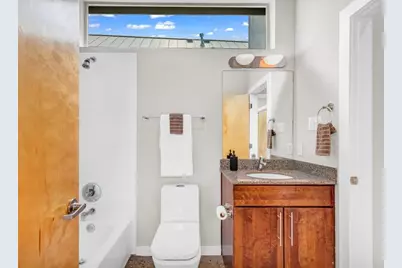 5325 Sendero Hills Parkway, Austin, TX 78724 - Photo 16