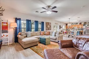 847 Bella Vista Cir, Kyle, TX 78640 - Photo 8