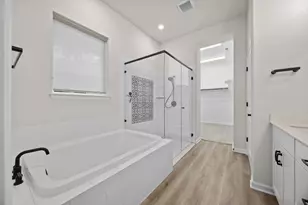 117 Monterey Oak Trl, Georgetown, TX 78628 - Photo 18