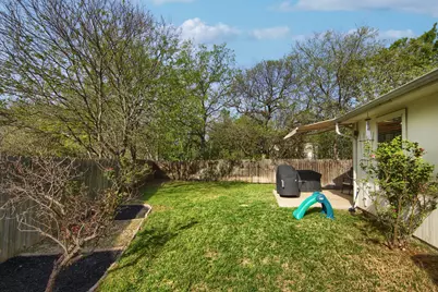 8804 Dittmar Oaks Drive, Austin, TX 78748 - Photo 22