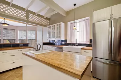 12505 Hunters Chase Drive, Austin, TX 78729 - Photo 30