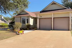 12505 Hunters Chase Dr, Austin, TX 78729 - Photo 36