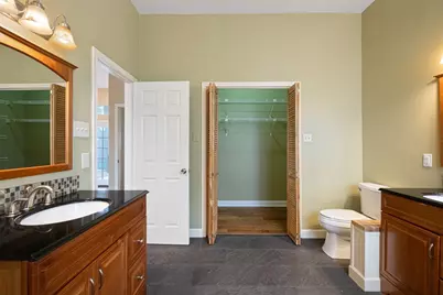 12505 Hunters Chase Drive, Austin, TX 78729 - Photo 14