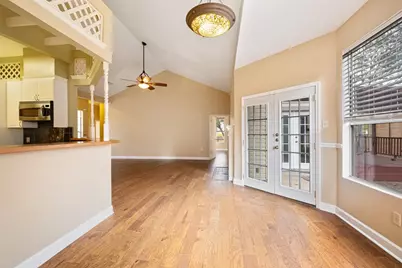 12505 Hunters Chase Drive, Austin, TX 78729 - Photo 24