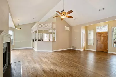 12505 Hunters Chase Drive, Austin, TX 78729 - Photo 20