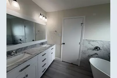 2131 County Road 314, Jarrell, TX 76537 - Photo 16