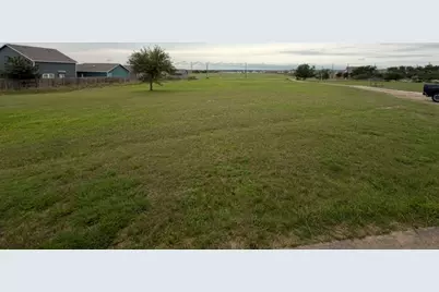 2131 County Road 314, Jarrell, TX 76537 - Photo 34