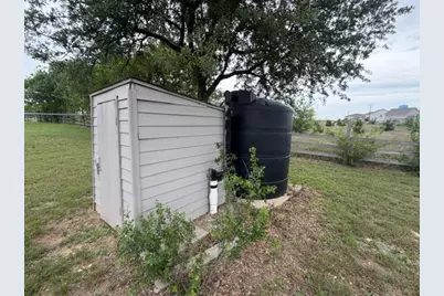2131 County Road 314, Jarrell, TX 76537 - Photo 30