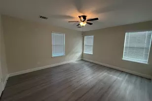 2131 County Rd 314, Jarrell, TX 76537 - Photo 12