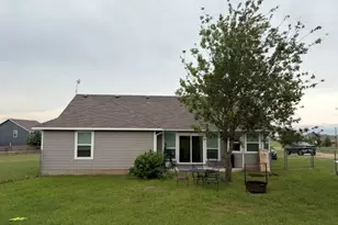 2131 County Rd 314, Jarrell, TX 76537 - Photo 24