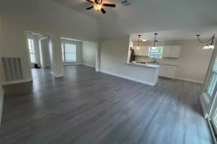 2131 County Rd 314, Jarrell, TX 76537 - Photo 6