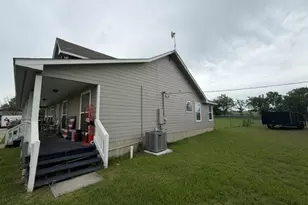 2131 County Rd 314, Jarrell, TX 76537 - Photo 22