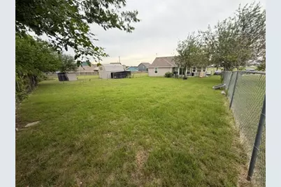 2131 County Road 314, Jarrell, TX 76537 - Photo 24