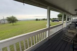 2131 County Rd 314, Jarrell, TX 76537 - Photo 32