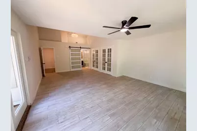 605 Hawthorne Lane, Round Rock, TX 78664 - Photo 10