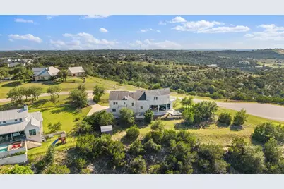 360 Stacey Ann Cove, Dripping Springs, TX 78620 - Photo 4