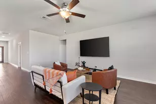 5944 Agostino Dr, Round Rock, TX 78665 - Photo 10