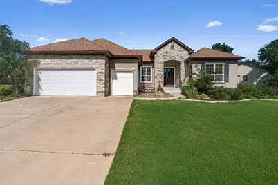 282 Trail Of The Flowers, Georgetown, TX 78633 - Photo 2