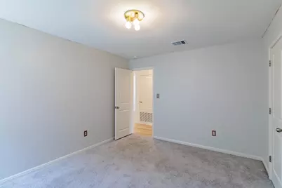 225 Wonderful Life Way, Jarrell, TX 76537 - Photo 22