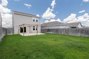 225 Wonderful Life Way, Jarrell, TX 76537 - Photo 30