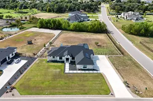 127 Lazy Creek Dr, Georgetown, TX 78628 - Photo 38