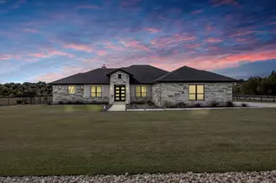 127 Lazy Creek Dr, Georgetown, TX 78628 - Photo 2