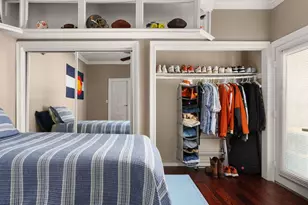 807 W 25th St, Austin, TX 78705 - Photo 10