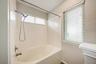 3511 Rock Shelf Ln, Round Rock, TX 78681 - Photo 24