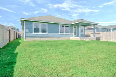 156 Sleep Hollow, Jarrell, TX 76537 - Photo 16