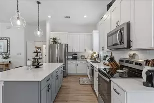 137 Kawainui Ln, Bastrop, TX 78602 - Photo 14