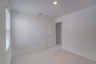 321 Keefer, Kyle, TX 78640 - Photo 12