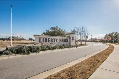 404 Freedom Park Avenue, Liberty Hill, TX 78642 - Photo 30