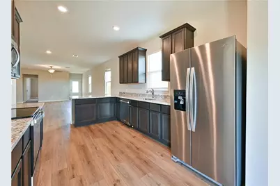 404 Freedom Park Avenue, Liberty Hill, TX 78642 - Photo 8