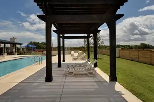 404 Freedom Park Ave, Liberty Hill, TX 78642 - Photo 34