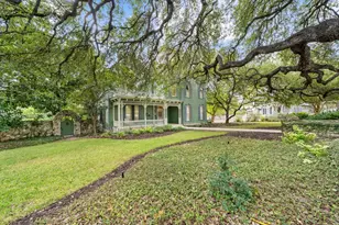 833 Belvin St, San Marcos, TX 78666 - Photo 4