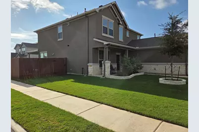 301 Greenway Drive, Georgetown, TX 78628 - Photo 4