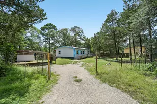 139 Meadow Creek Dr, Bastrop, TX 78602 - Photo 34
