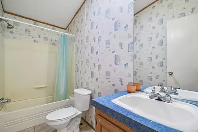 139 Meadow Creek Drive, Bastrop, TX 78602 - Photo 22