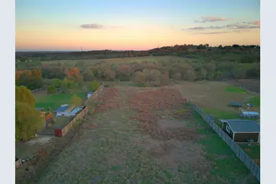 310 Rancho Linda Drive, Lockhart, TX 78644 - Photo 1