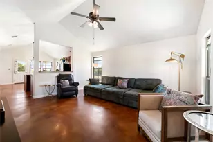 833 Thousand Oaks Trail, Liberty Hill, TX 78642 - Photo 6