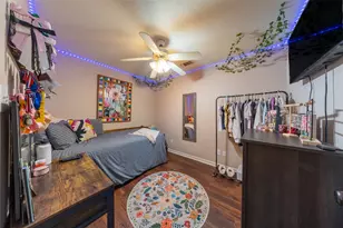 704 E 16th St, Cameron, TX 76520 - Photo 18