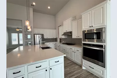 19521 Tranquility Falls Cove, Lago Vista, TX 78645 - Photo 22