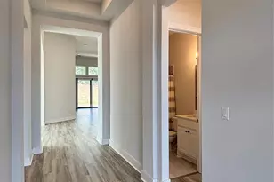 19521 Tranquility Fls Cv, Lago Vista, TX 78645 - Photo 4