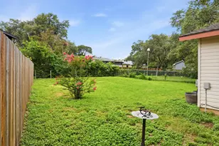 7737 Croftwood Dr, Austin, TX 78749 - Photo 34