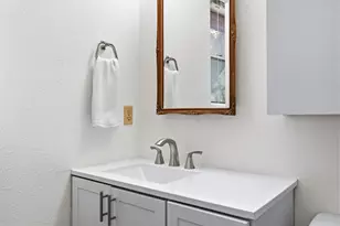 7737 Croftwood Dr, Austin, TX 78749 - Photo 32